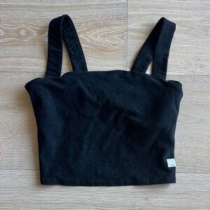 Vuori Black Women's Tank Top with built in shelf bra